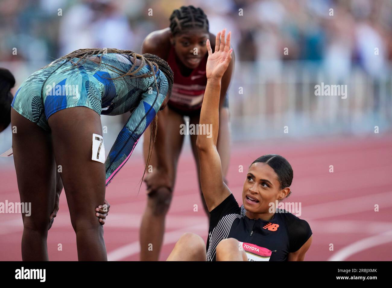 Sydney McLaughlin-Levrone Waves After Winning The Women's 400 Meter ...