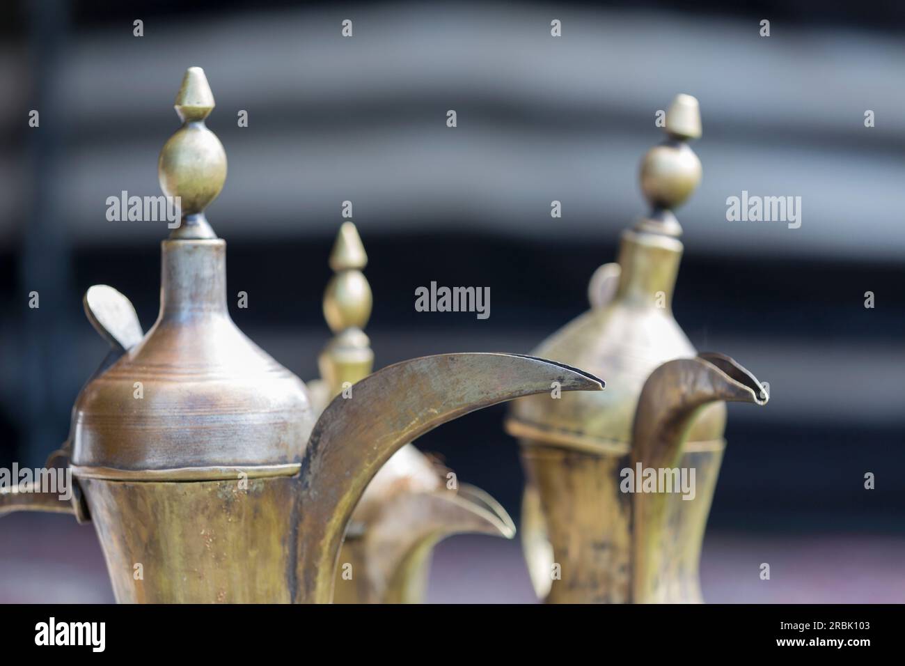 UAE, Dubai, traditional Arabic coffee pots Stock Photo Alamy