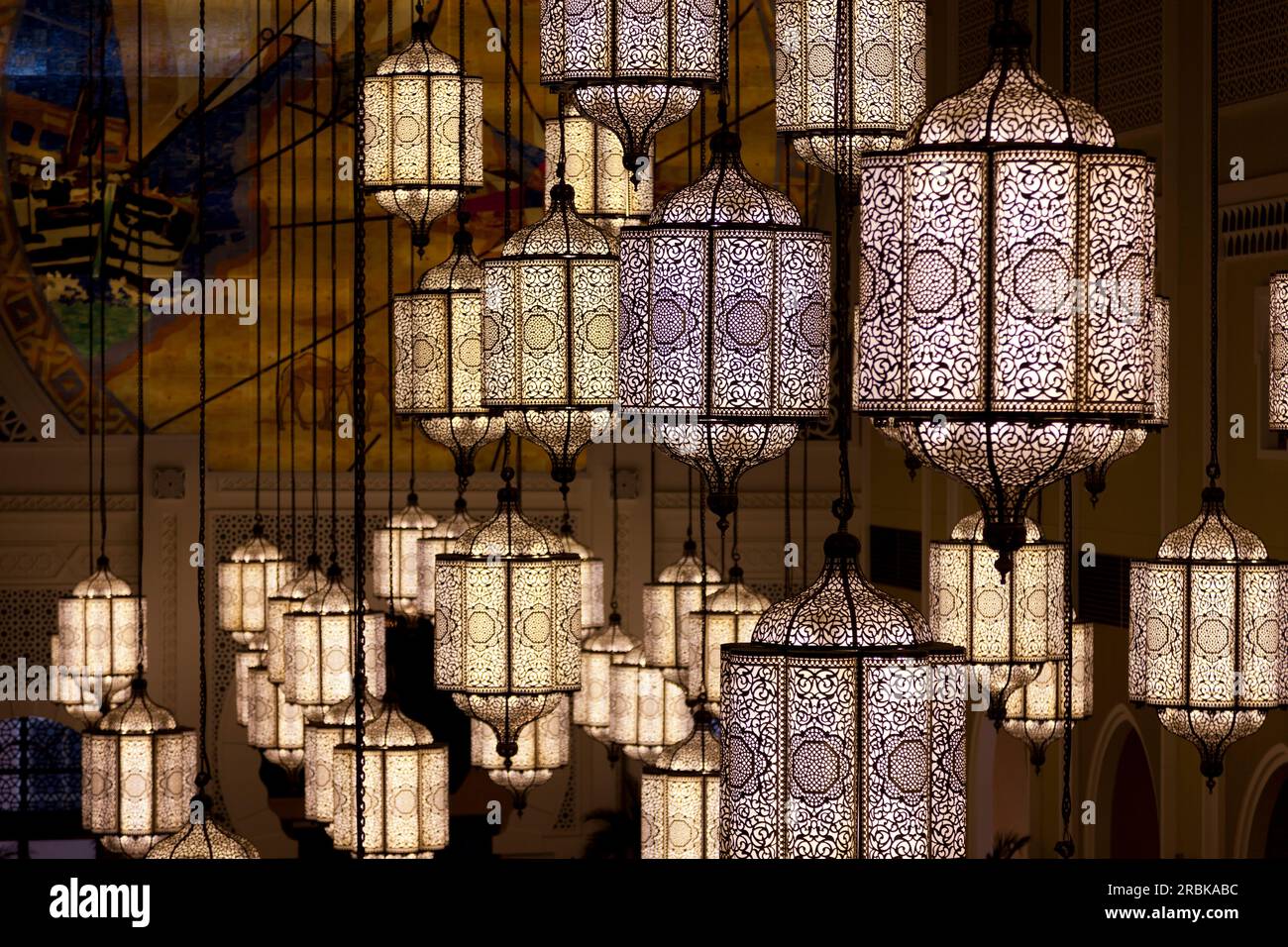 UAE, Dubai, ornate lamps Stock Photo Alamy