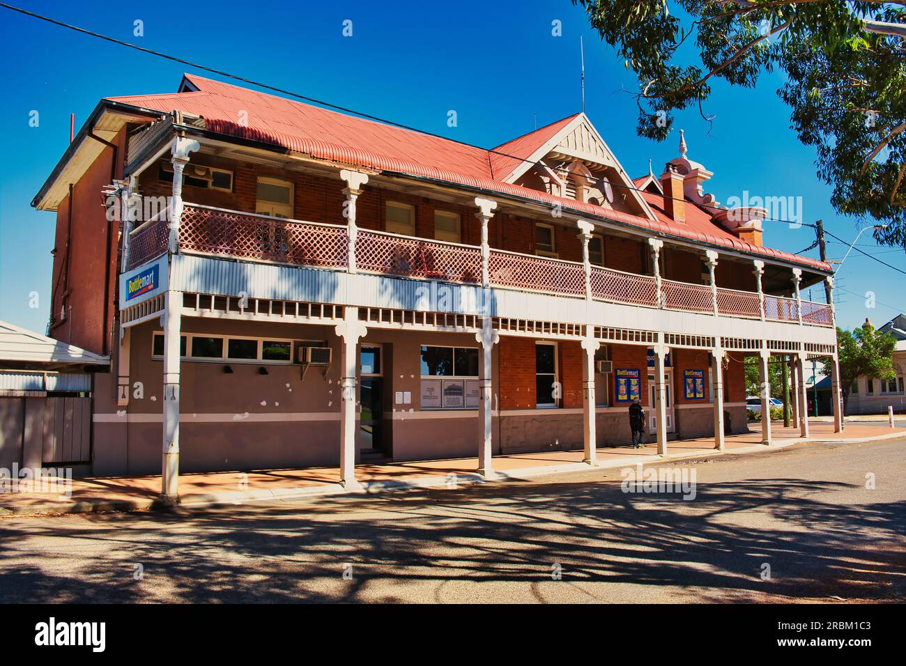 The heritage Moora Hotel in the town of Moora in the Western Australian wheatbelt. Stock Photo
