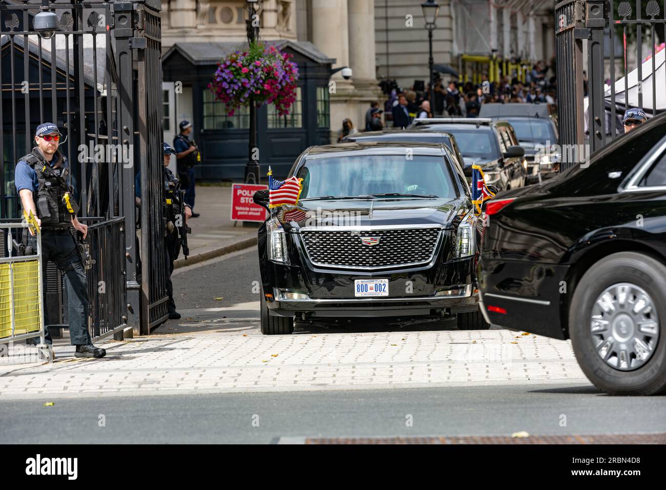London, UK. 10th July, 2023. The US Presidential convoy at Downing Street, London UK Credit: Ian Davidson/Alamy Live News Stock Photo