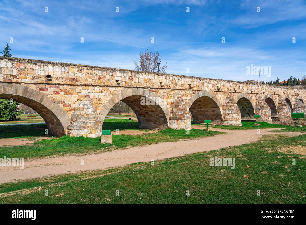 Roman Bridge Salamanca Spain Stock Photo Alamy