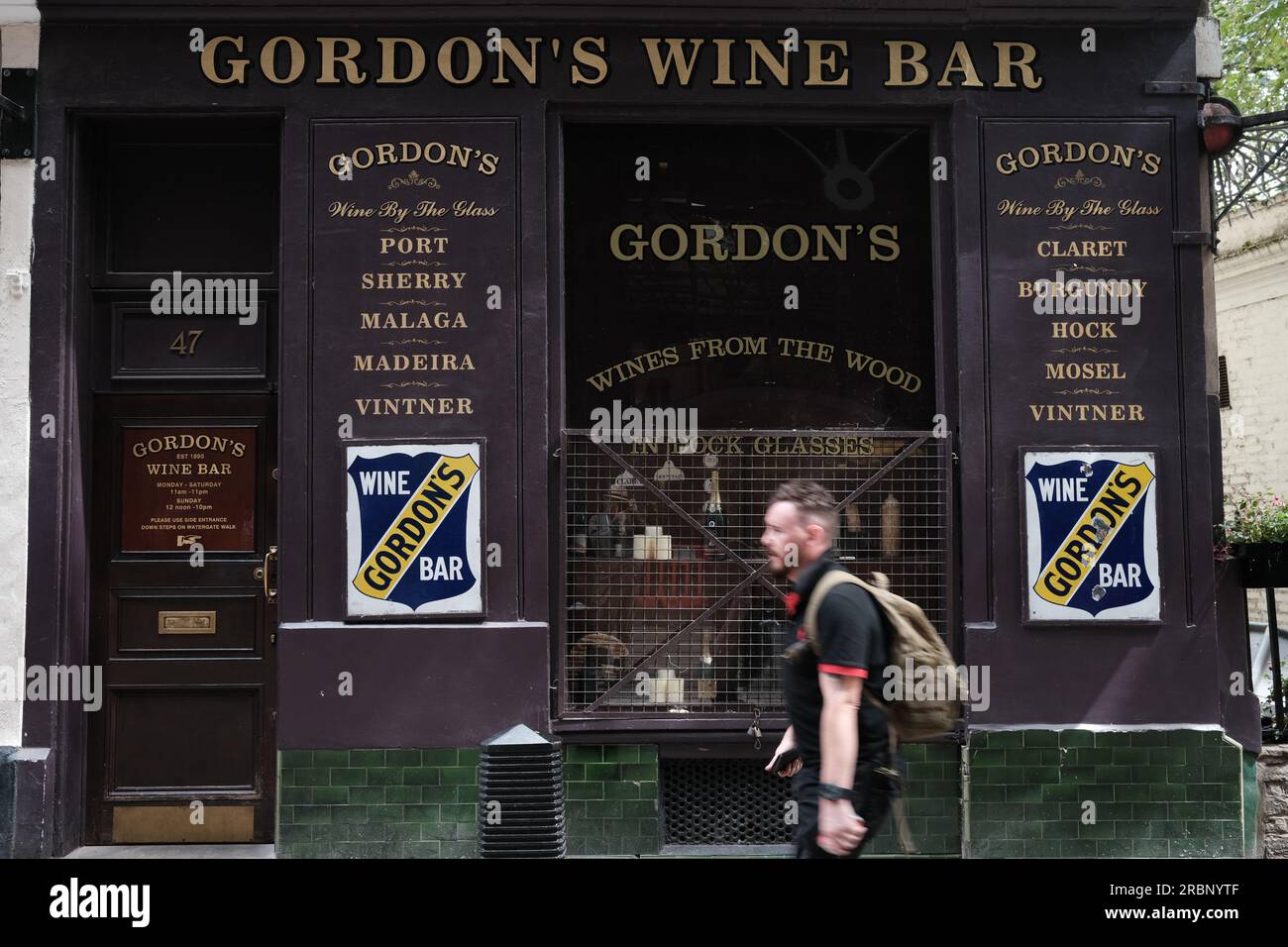 Gordons wine bar london hires stock photography and images Alamy