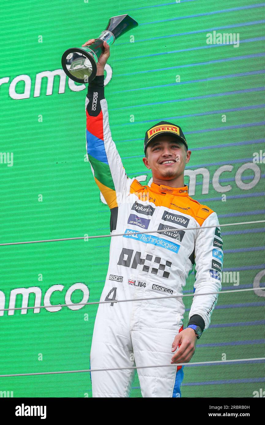 Lando Norris 4 GBR McLaren MCL60 P2 Trophy Podium During The FORMULA 