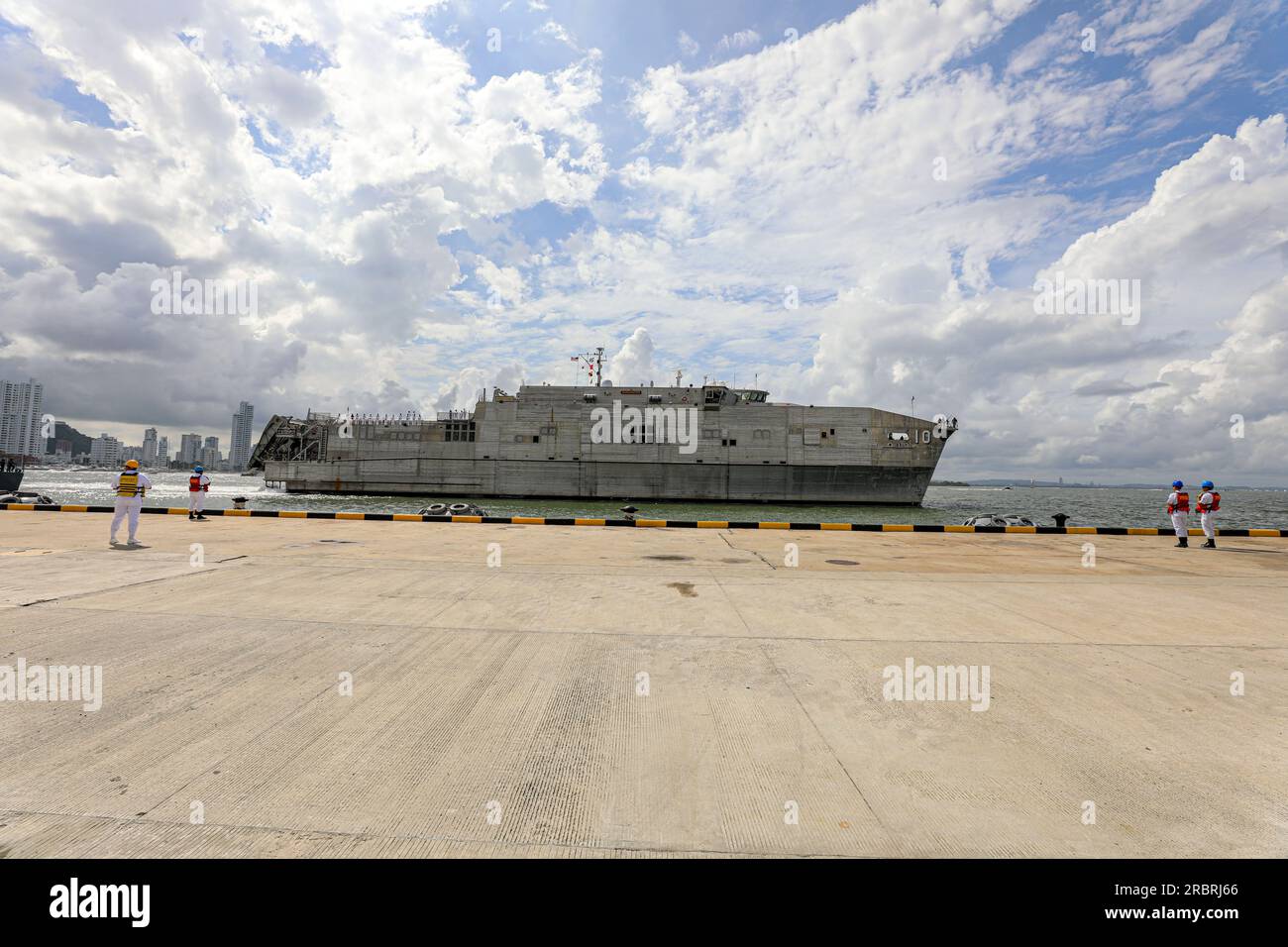 20230701-N-EA586-1013  CARTAGENA, Colombia (July 2, 2023) Expeditionary fast transport USNS Burlington (T-EFP 10) arrives at Colombian Base Naval Logistica ARC 'Bolivar', Colombia in preparation for UNITAS LXIV, July 2, 2023. Burlington is one of 26 vessels slated to participate in UNITAS LXIV, the world’s longest running maritime exercise, July 11-21. Colombia is hosting UNITAS LXIV this year with nearly 7,000 people from 20 nations. (U.S. Navy photo by Lt.j.g. Nicko West/Released) Stock Photo