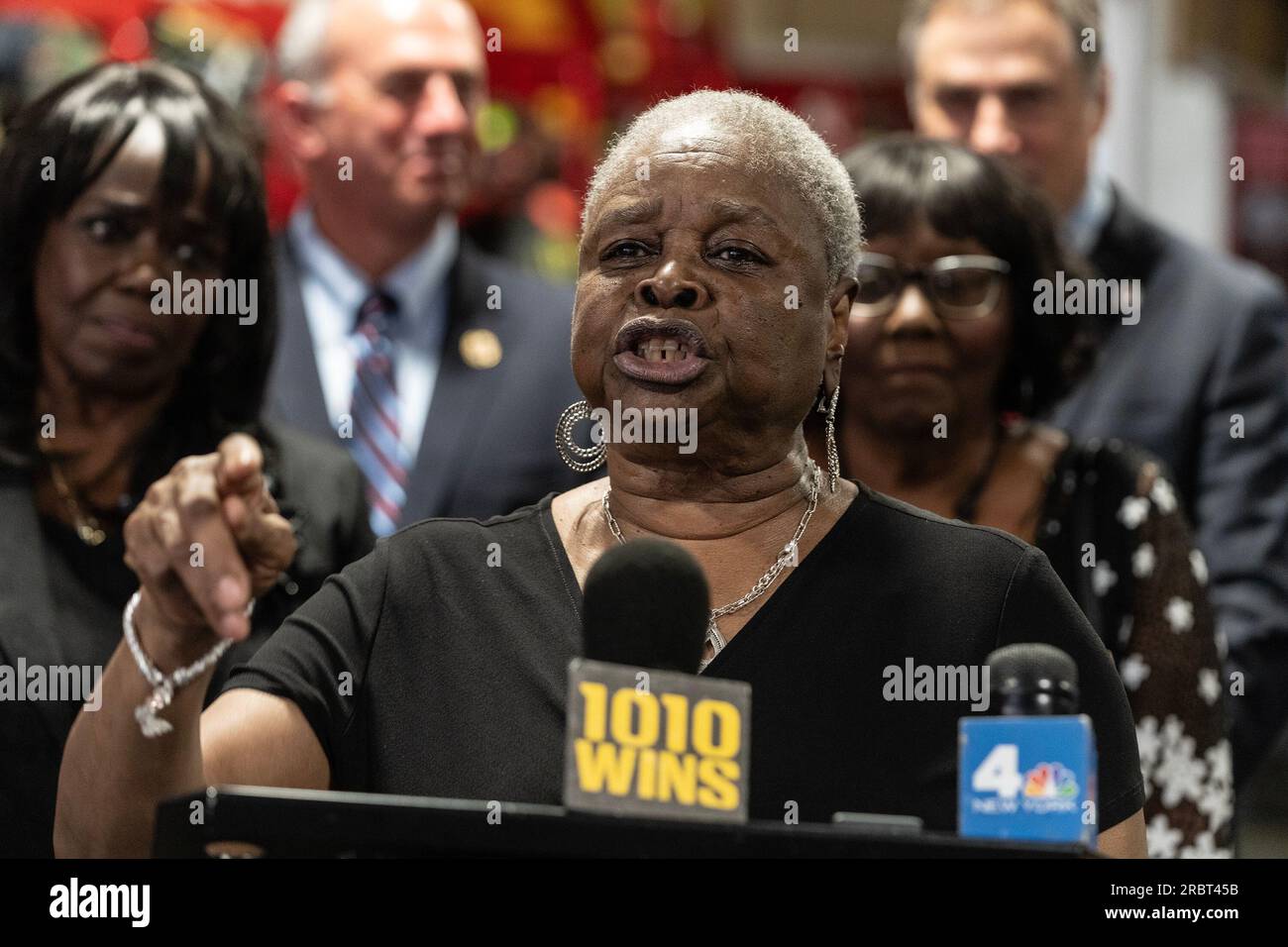 New York, USA. 10th July, 2023. Gloria Washington speaks at press conference on anniversary of Children's Crusade or Children's March as it is known at FDNY Engine 1, Ladder 24 station in New York. March was held in Birmingham, Alabama on 2 - 10 May, 1963 and was attended by more than 5,000 school children, 3 of them joined this press conference: Gloria Washington, Gwendolyn Gamble, Gwyndolyn Webb. Members of FDNY at the time stood up against the City of Birmingham fire department using force against children. (Photo by Lev Radin/Pacific Press) Credit: Pacific Press Media Production Corp./Alam Stock Photo
