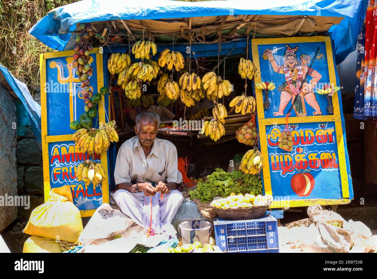 A fruit shop at at Kodaikanal, Tamil Nadu, South India, India, Asia