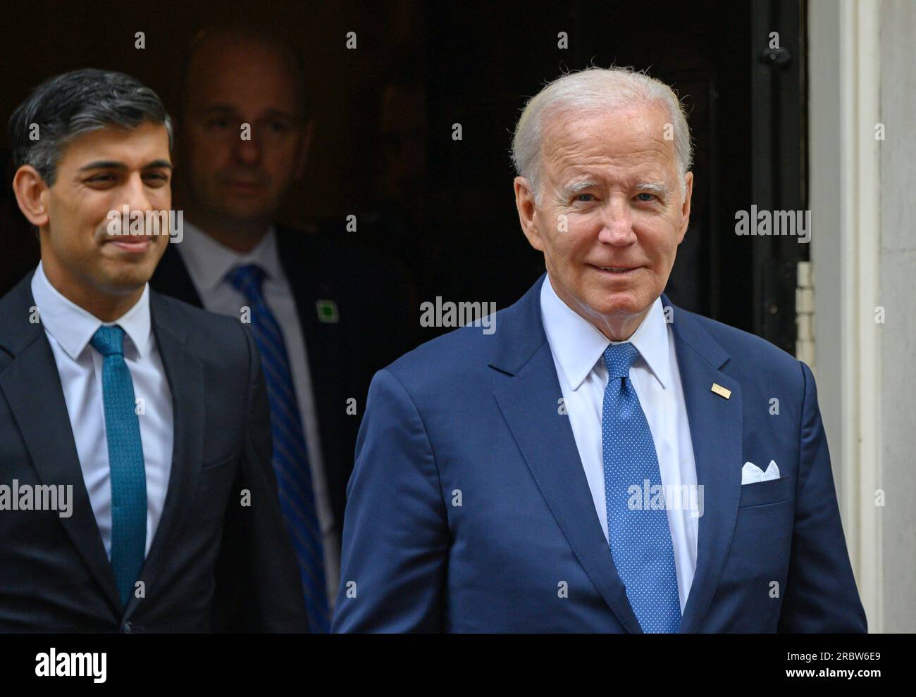 US President Joe Biden with British Prime Minister Rishi Sunak as he leaves after a meeting in 10 Downing Street, 10th July 2023 Stock Photo