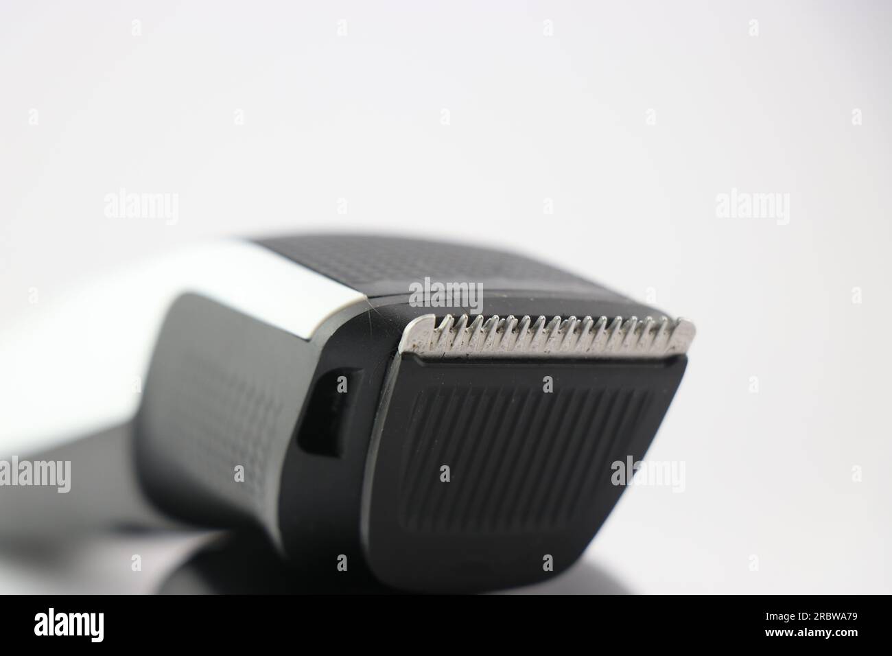 View of the blades from a beard or hair trimming machine. Mechanism of