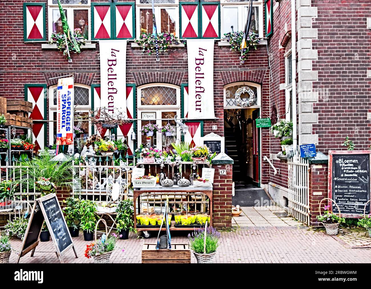 Flower- and gift shop in Arcen, Netherlands; Blumen- und Geschenkladen in Arcen, Niederlande Stock Photo