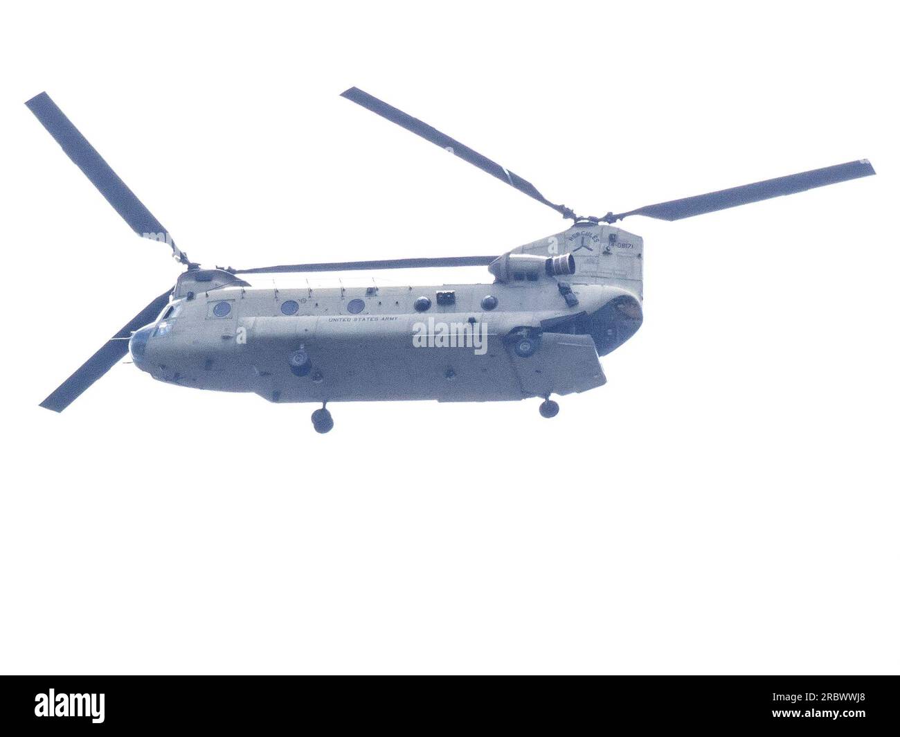 Sheerness, Kent, UK. 11th July, 2023. Four US Military Chinooks were seen flying over Sheerness / Isle of Sheppey, Kent just before midday. Flight Radar codes: EASY21, EASY22, EASY23, EASY24. The helicopters have been providing security escort for US President Joe Biden's UK visit and were based at RAF Northolt. Credit: James Bell/Alamy Live News Stock Photo