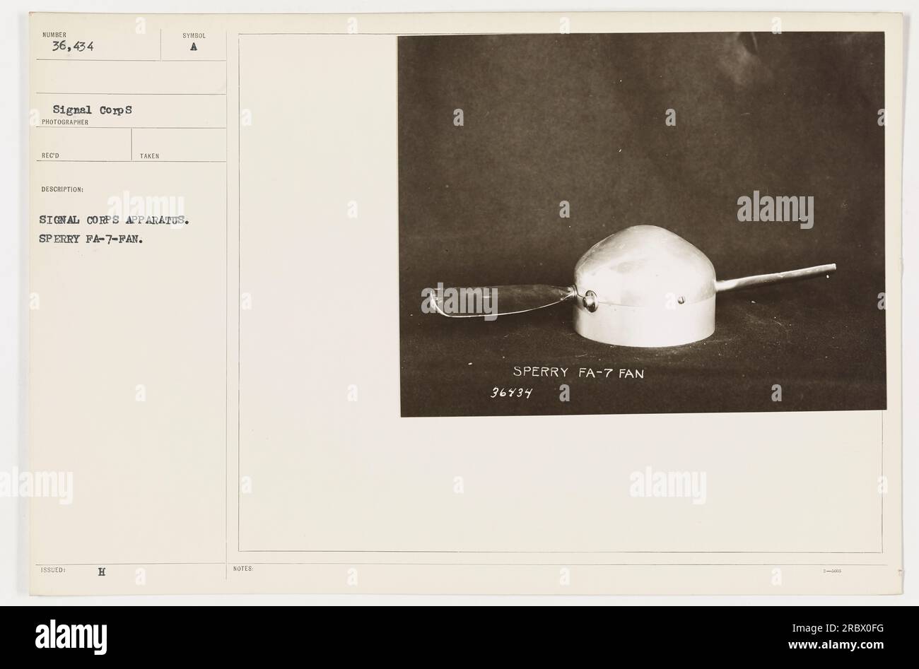 Soldiers setting up and operating a Sperry FA7PAN signal corps