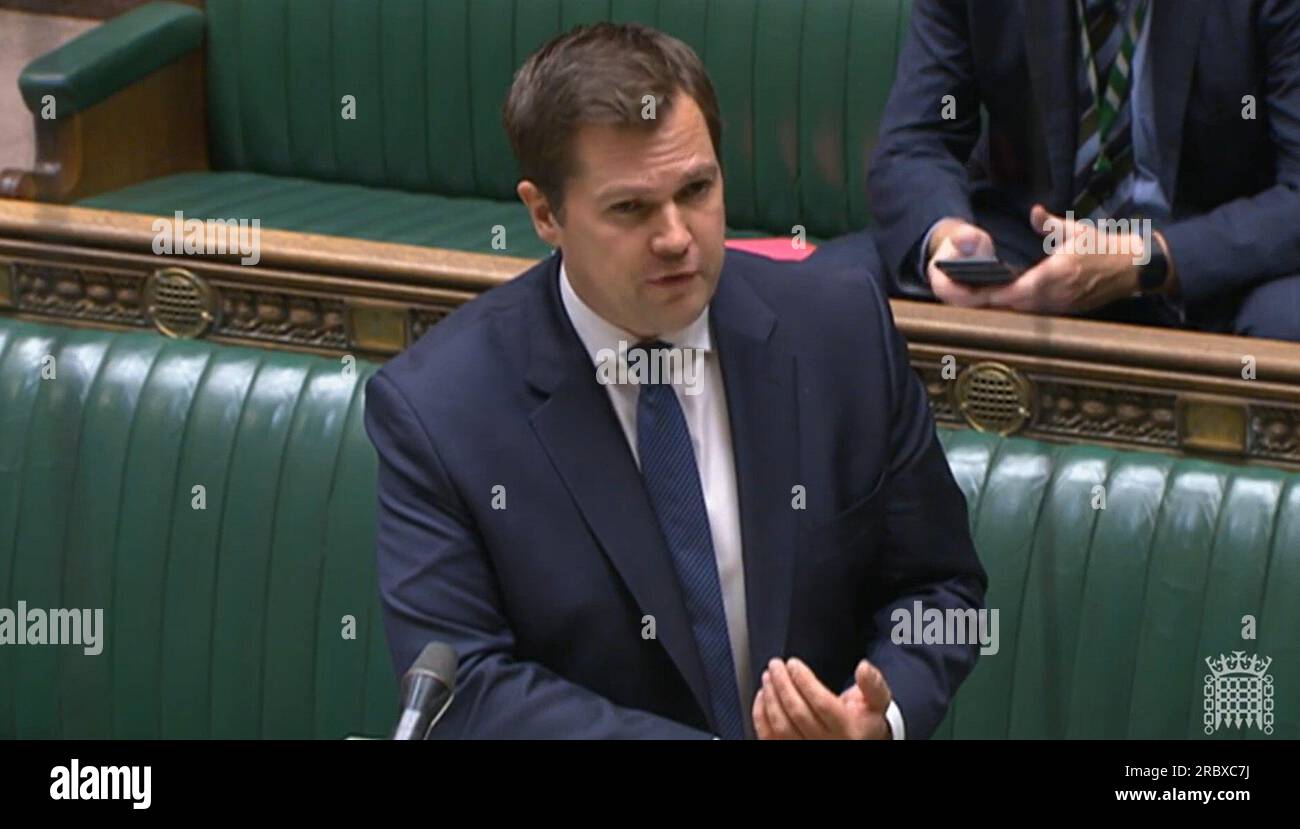 Immigration minister Robert Jenrick speaking in the House of Commons