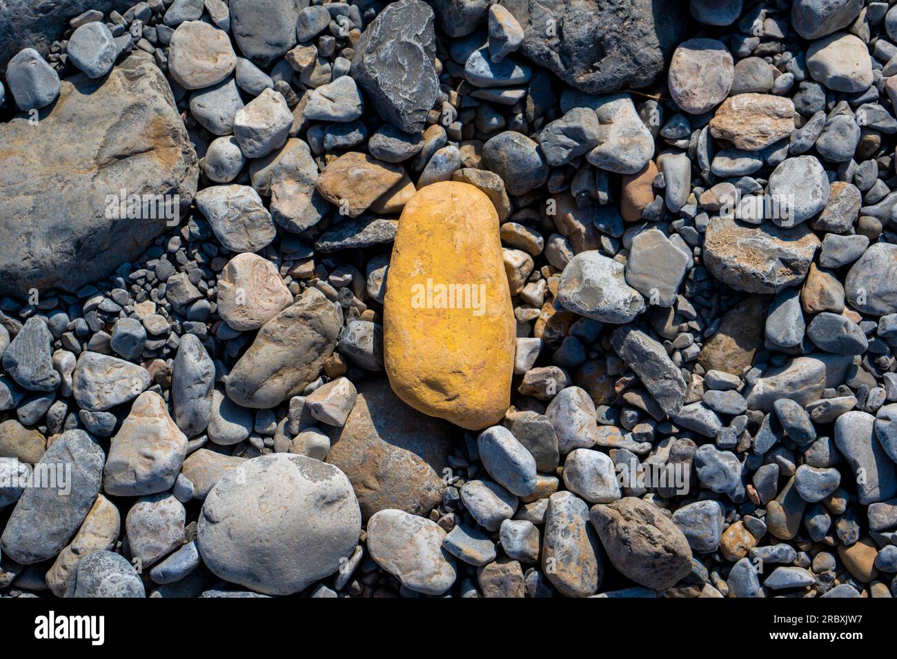Rocks orange background hi-res stock photography and images - Alamy