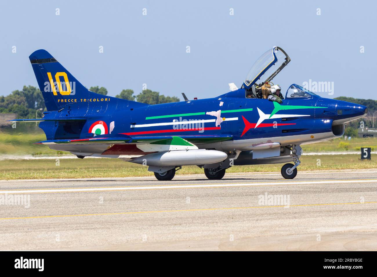 G91 hi-res stock photography and images - Alamy