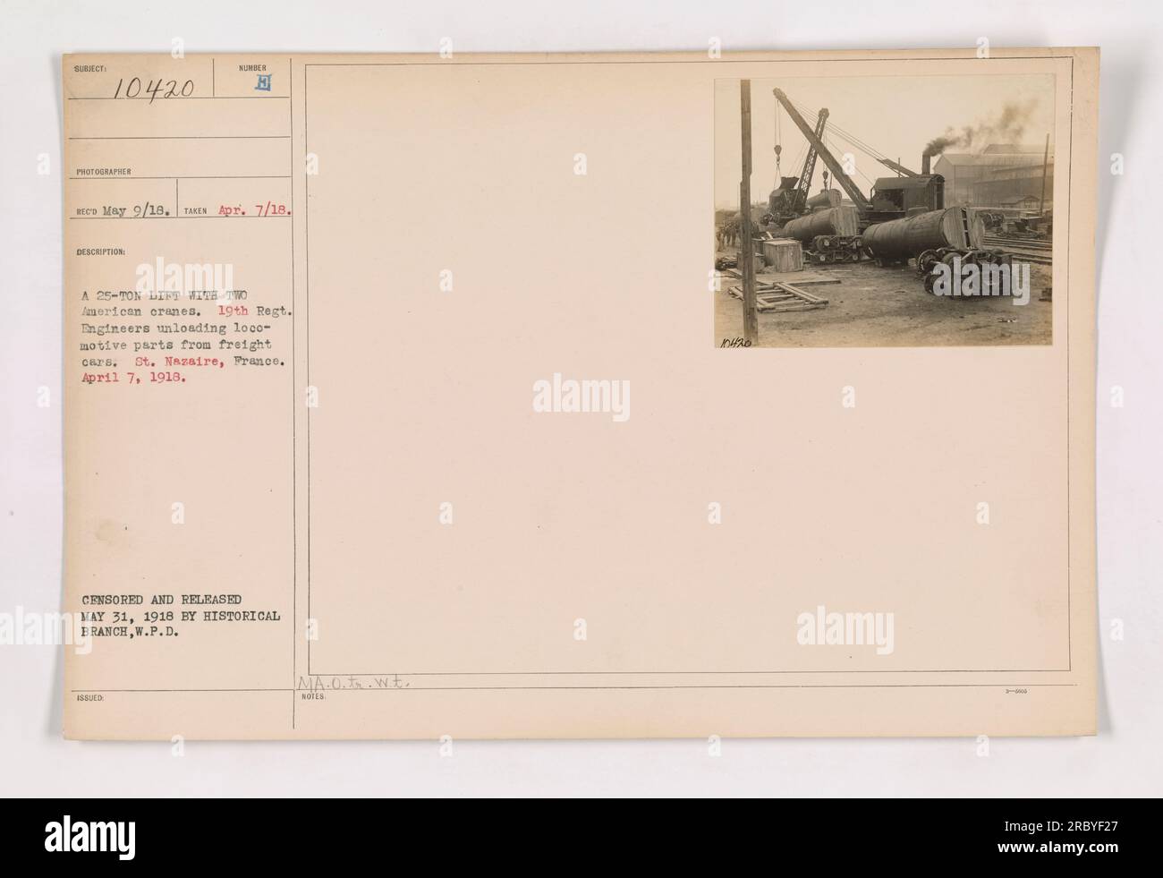 World war two transport locomotive hi-res stock photography and images ...