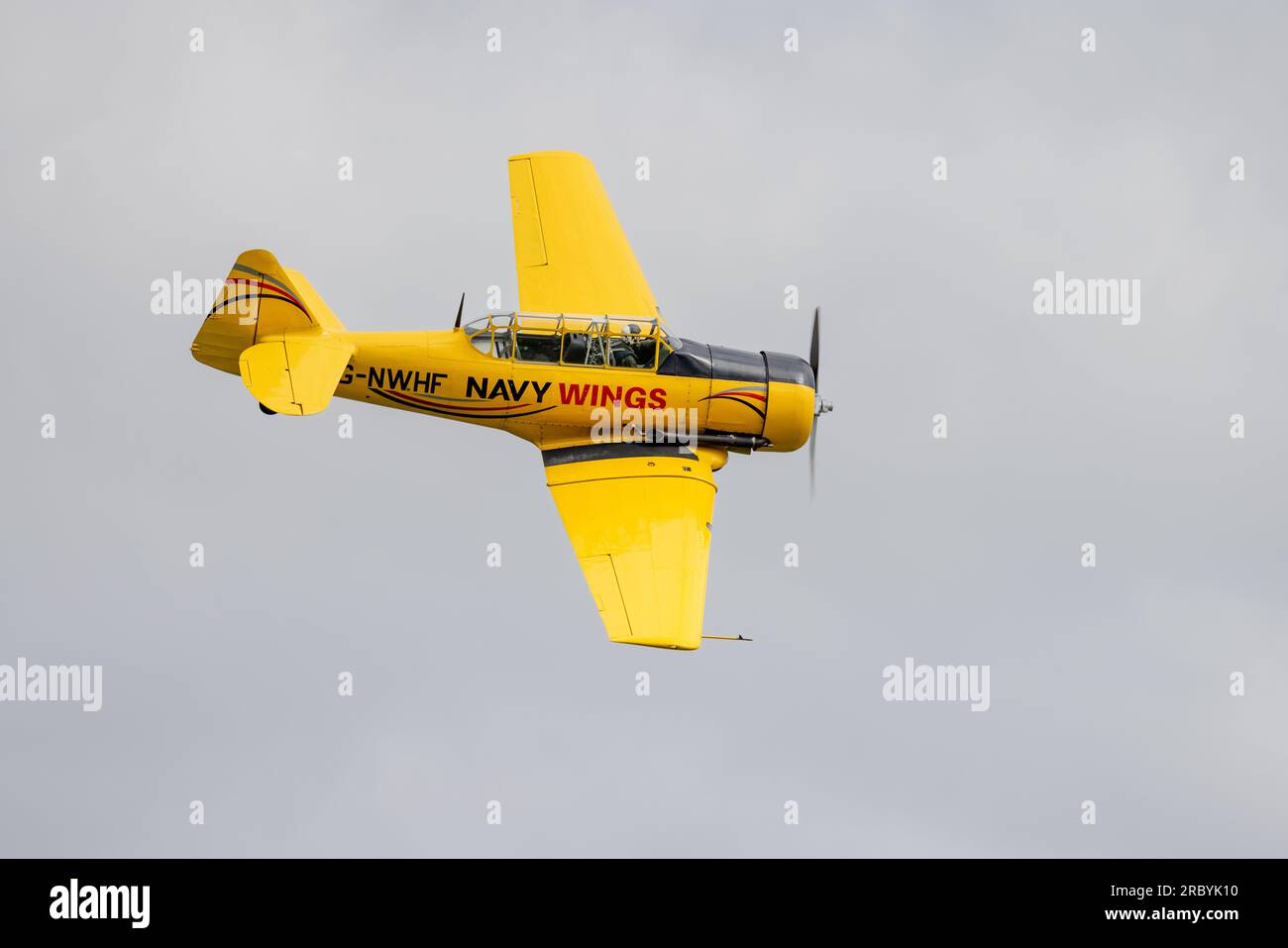 Navy Wings 1952 Harvard T6 ‘GNWHF’ airborne at the Shuttleworth