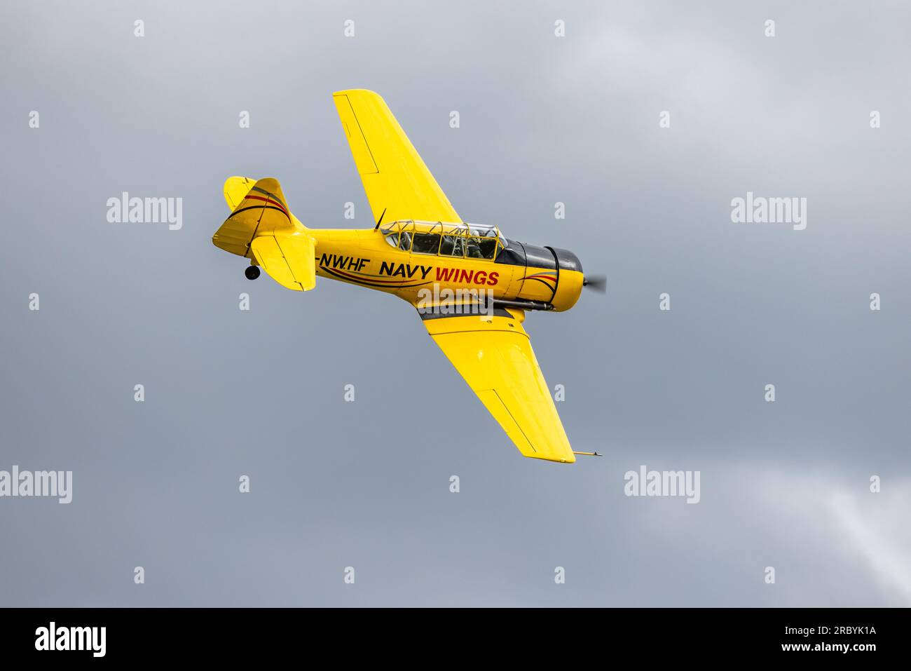 Navy Wings 1952 Harvard T6 ‘GNWHF’ airborne at the Shuttleworth