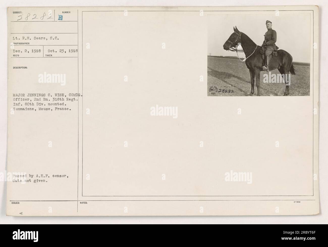 image-caption-lt-r-w-sears-s-c-captures-a-photograph-of-major