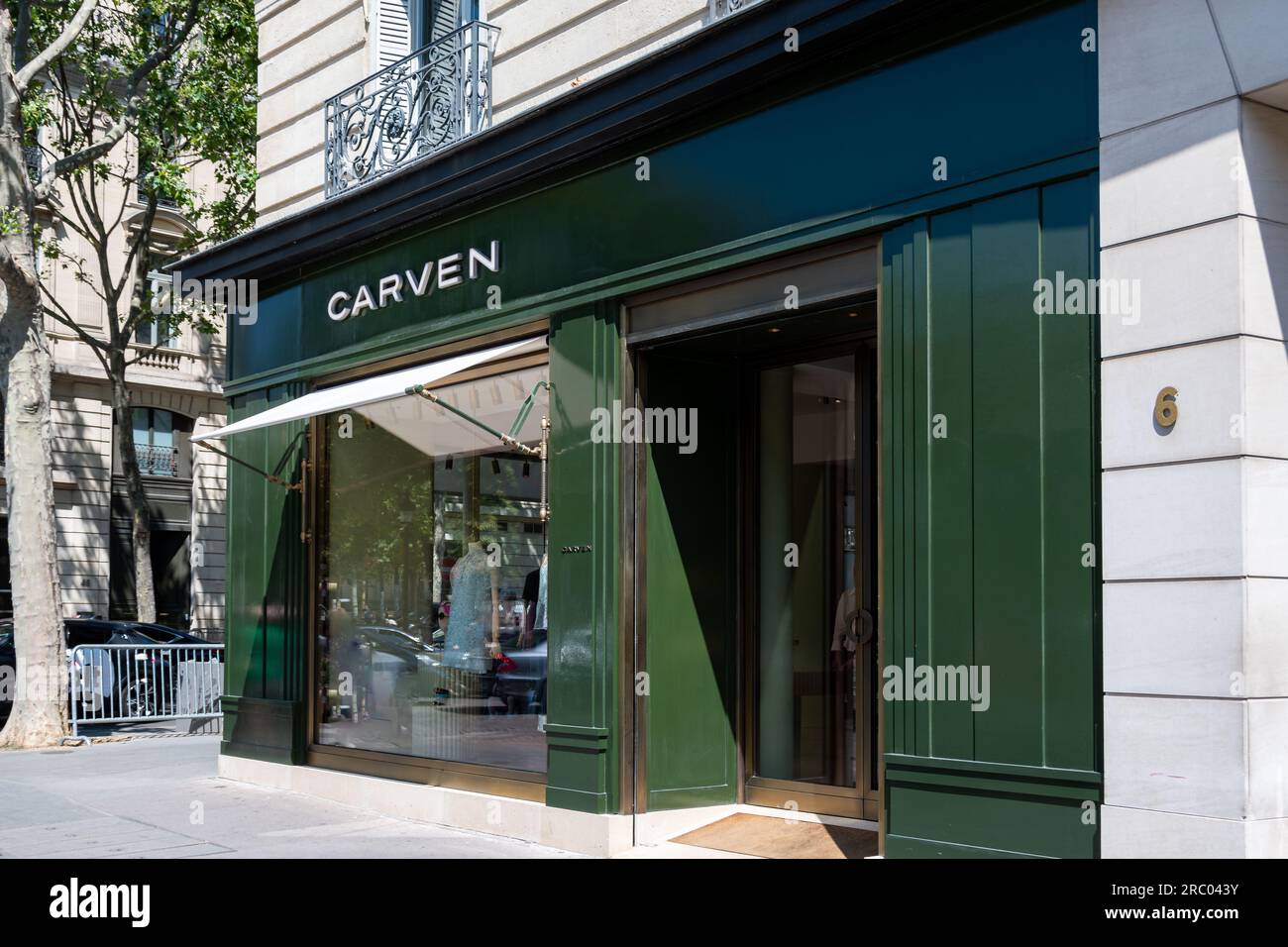 Exterior view of a Carven boutique in the Champs-Elysees district of Paris, France. Carven is a French ready-to-wear fashion clothing brand Stock Photo