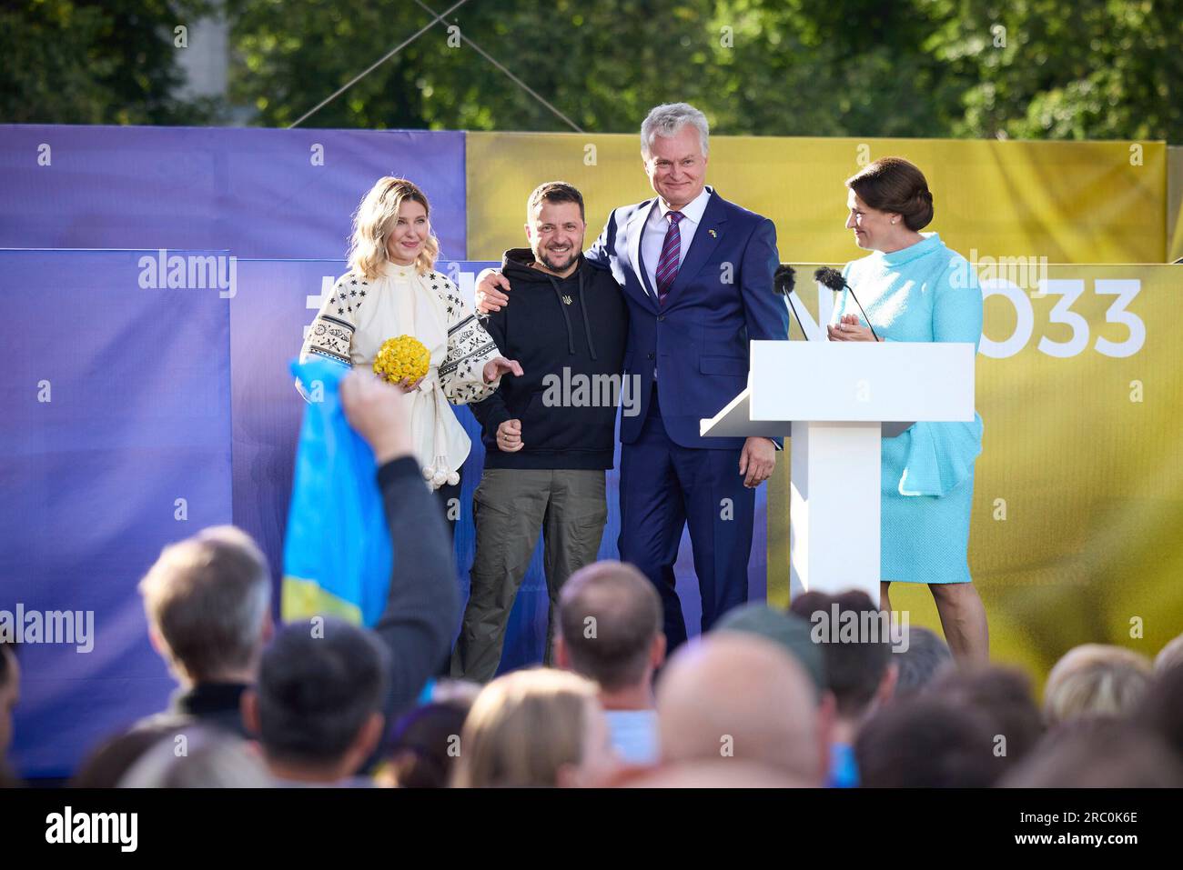 Vilnius, Litauen. 11th July, 2023. war in Ukraine. Volodymyr Zelenskyy and wife Olena Zelenska. with Gitanas Nauseda (President of Lithuania) with wife Diana Nausediene. President Volodymyr Zelenskyy in Vilnius at the NATO summit on July 11, 2023. Working visit of the President of Ukraine to the Republic of Lithuania Credit: The Presidential Office of Ukraine via/dpa/Alamy Live News Stock Photo