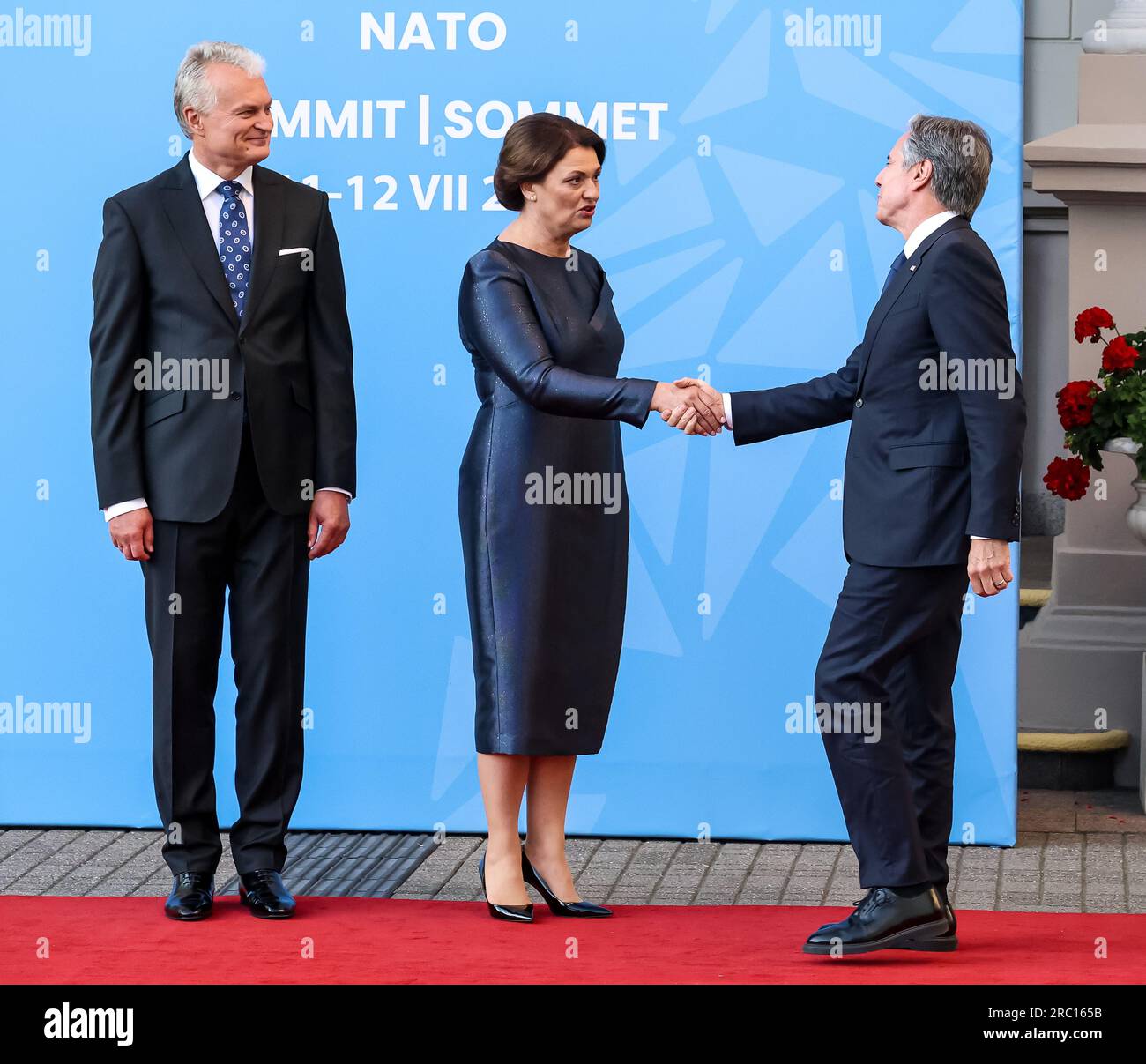 Vilnius, Lithuania. 11th July, 2023. President of Lithuania, Gitanas Naus?da and his wife Diana Naus?dien? wellcome United States Secretary of State, Antony Blinken as he arrives for a social dinner during the high level NATO summit in Vilnius, Lithuania on July 11, 2023. The President of Lithuania hosts the dinner for world leaders in the Presidential Palace. The summit agenda covers Ukraine's bid to join the organisation, the accession process of Sweden, boosting arms stockpiles and reviewing defence plans. (Photo by Dominika Zarzycka/Sipa USA) Credit: Sipa USA/Alamy Live News Stock Photo