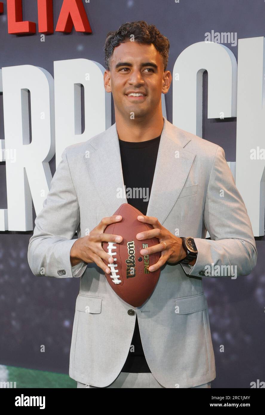 Marcus Mariota Shirtless