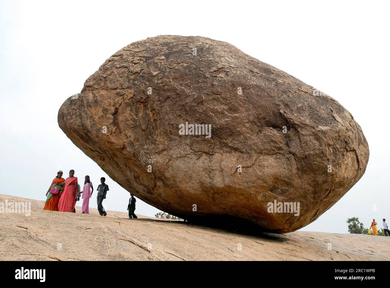 Krishna butter ball natural boulder in Mahabalipuram Mamallapuram near Chennai, Tamil Nadu, South India, India, Asia. UNESCO World Heritage Site Stock Photo