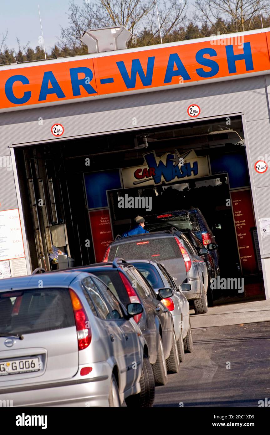 Cars in queue in front of car wash, Kaufbeuren, Bavaria, car wash, car ...