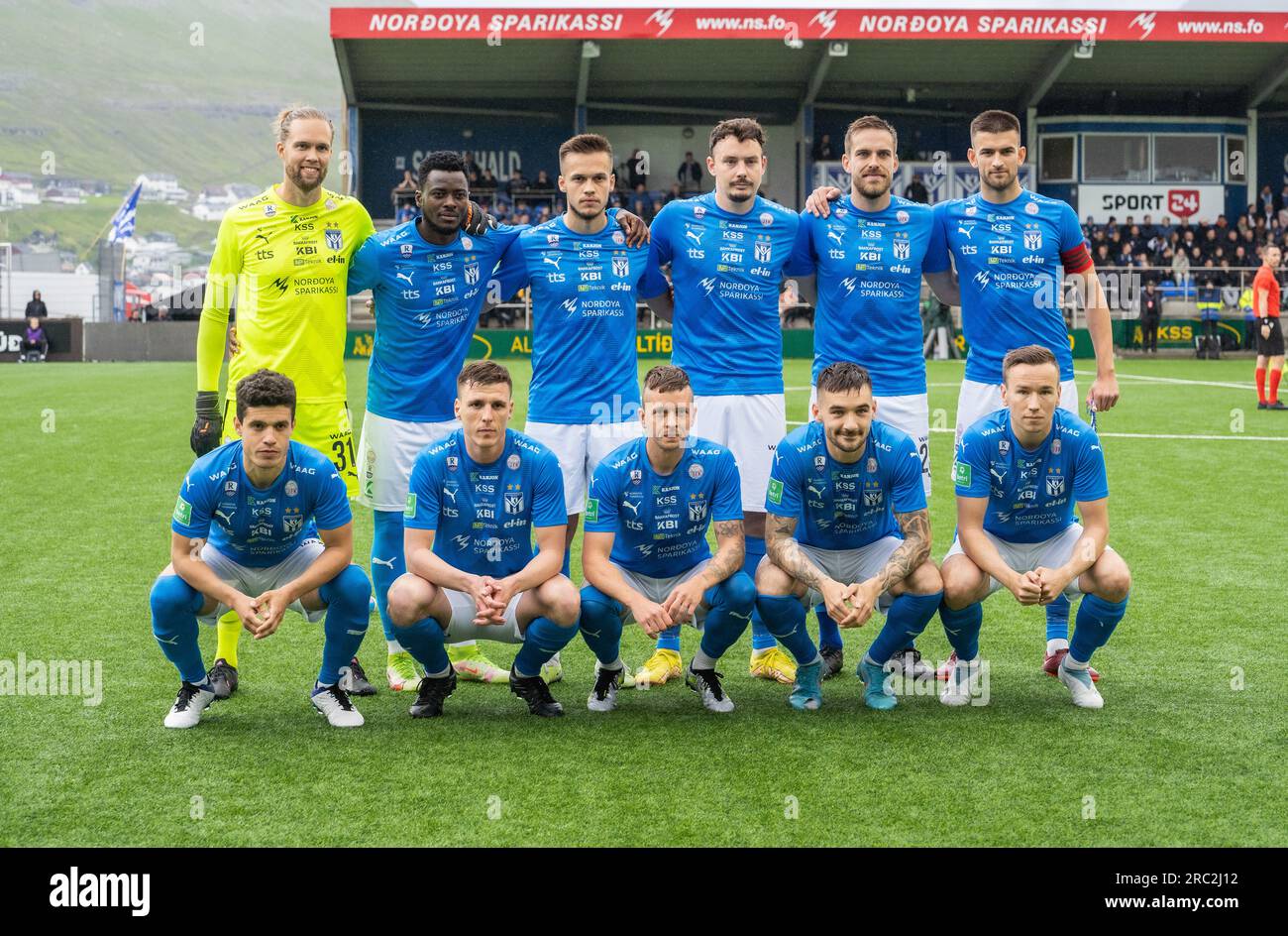 soccer-starting-11-hi-res-stock-photography-and-images-alamy