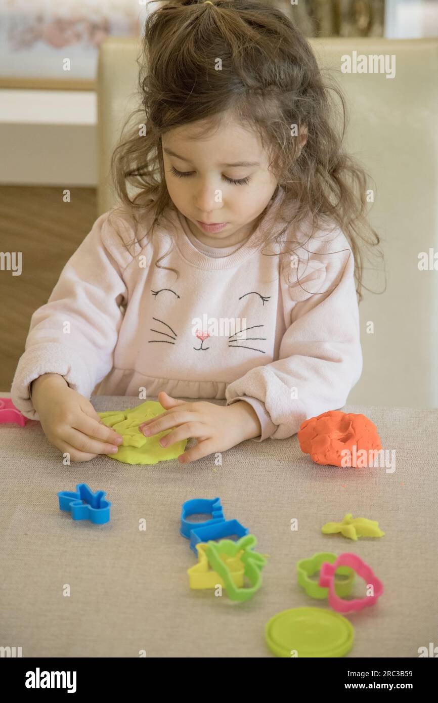 Kid molding clay hi-res stock photography and images - Alamy