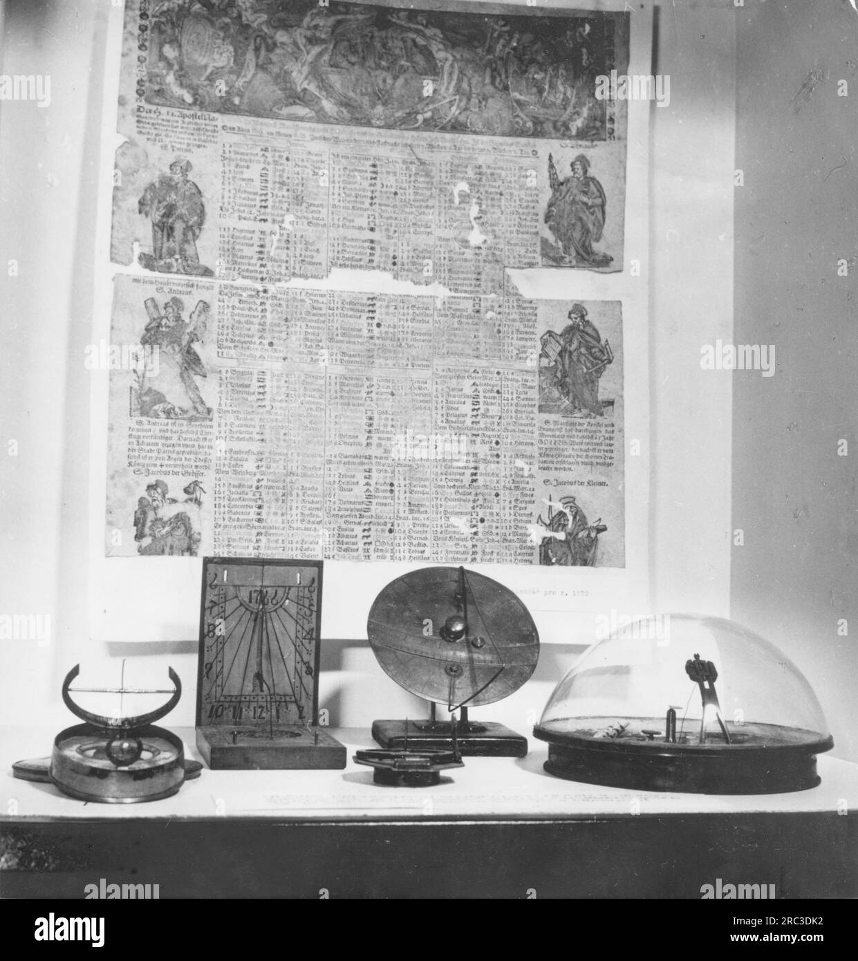 clock, sundial, collection of sundials from the 17th and 18th century