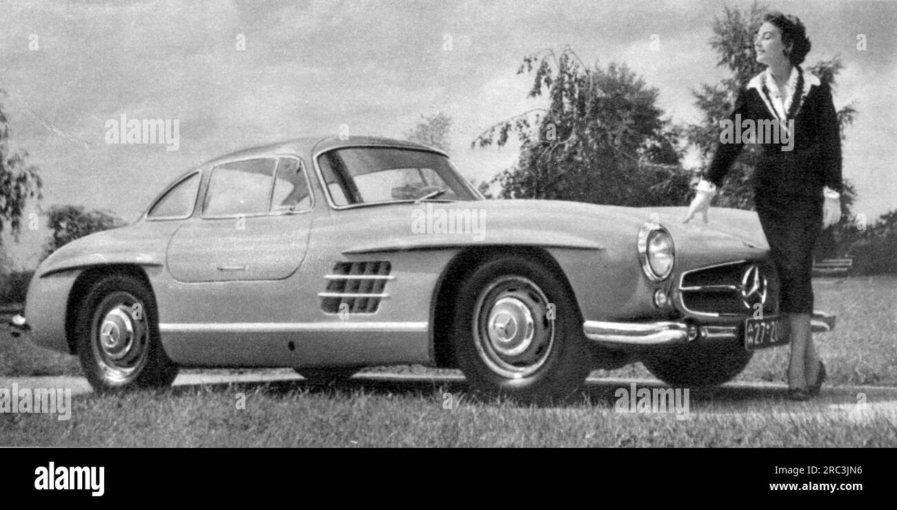 transport / transportation, car, vehicle variants, Mercedes-Benz 300 SL coupe, 1954, ADDITIONAL-RIGHTS-CLEARANCE-INFO-NOT-AVAILABLE Stock Photo