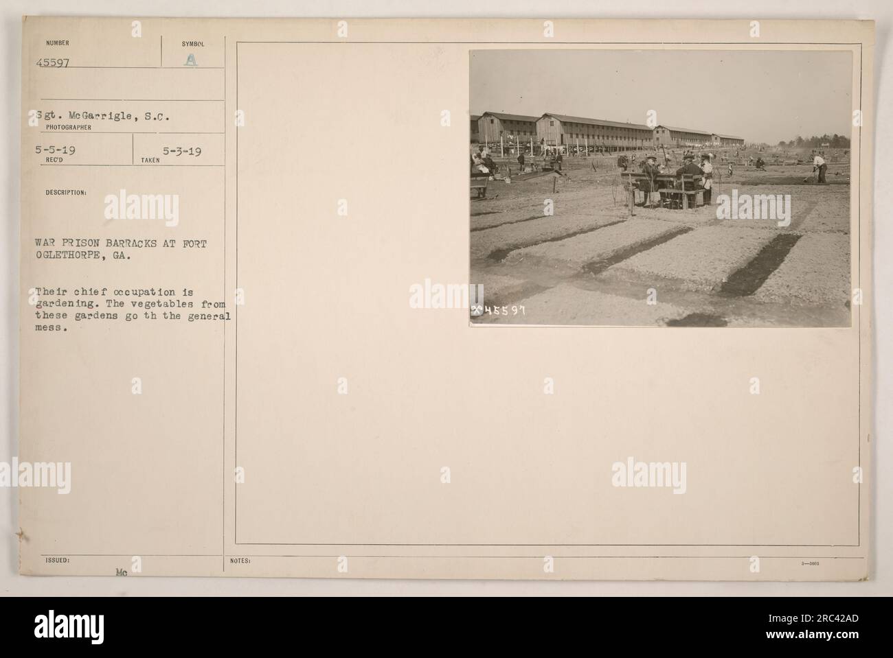War prison barracks at Fort Oglethorpe, The prisoners' main