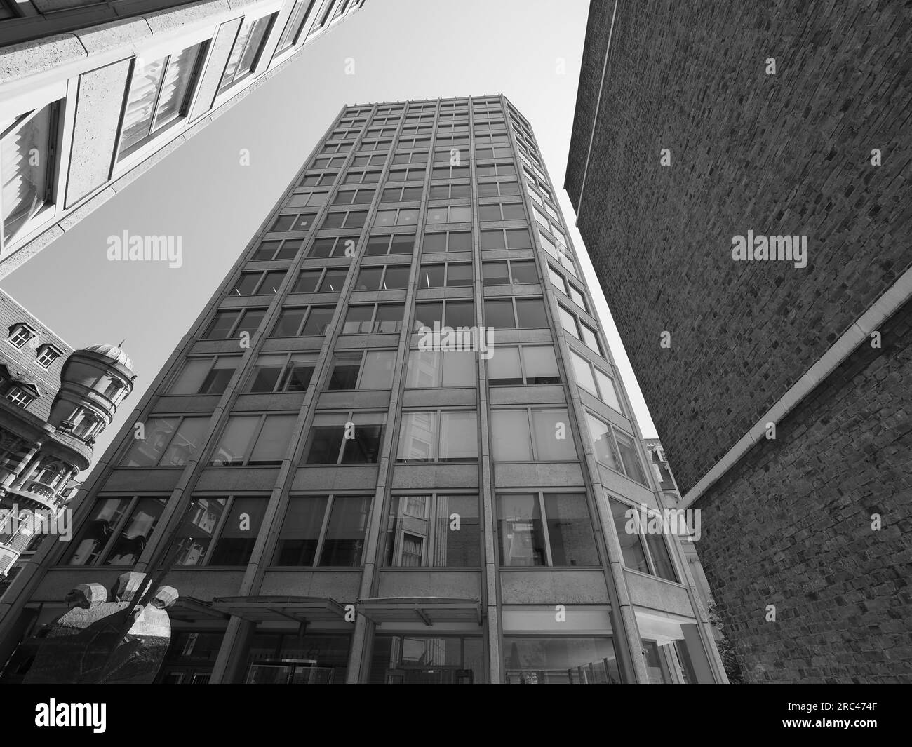 The Economist Building iconic new brutalist architecture in black and ...