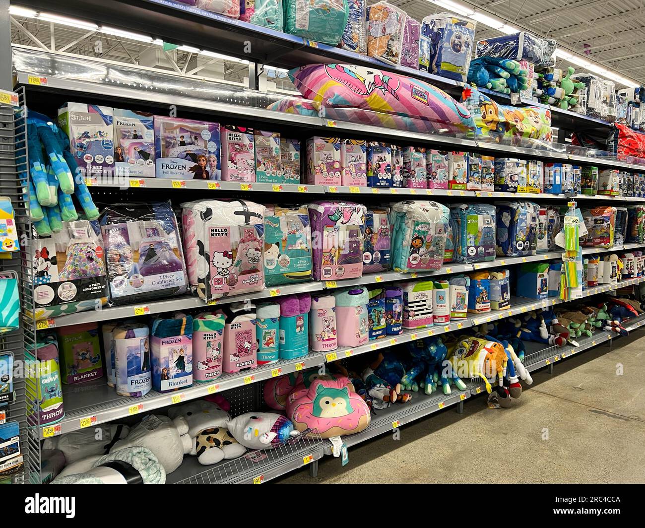Supermarket bedding decor hi-res stock photography and images - Alamy
