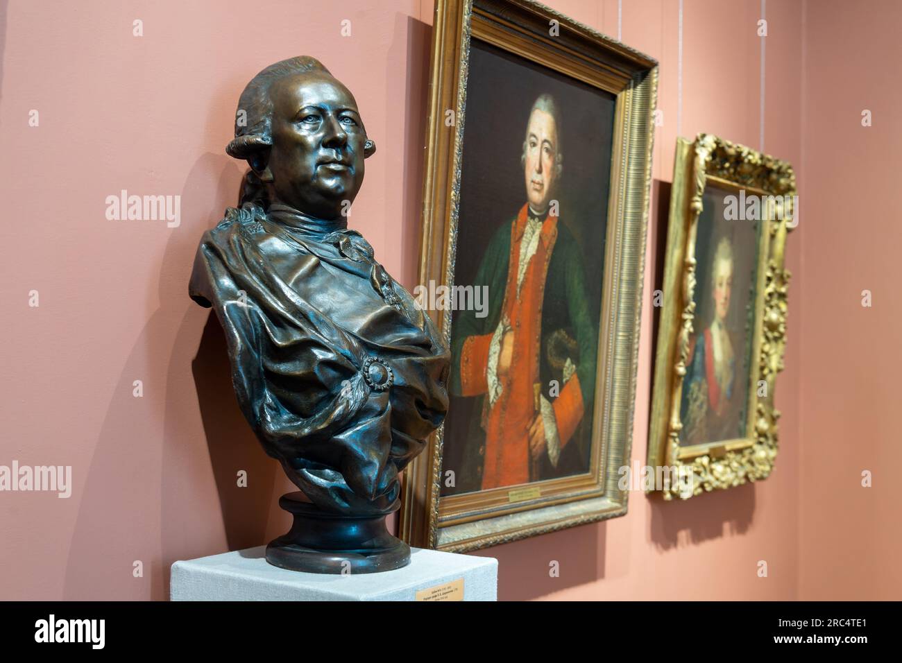 Tula. Paintings and sculptures in the Tula Museum of Fine Arts Stock ...