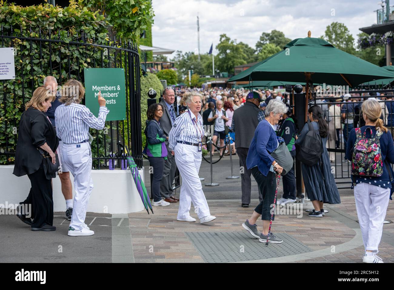 London, UK. 13th July, 2023. large queues amid tight security at the All England Lawn Tennis Club, Wimbledon during the tennis. Credit: Ian Davidson/Alamy Live News Stock Photo
