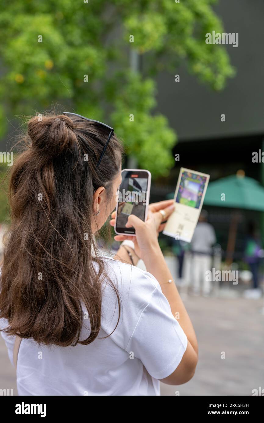 London, UK. 13th July, 2023. large queues amid tight security at the All England Lawn Tennis Club, Wimbledon during the tennis. Credit: Ian Davidson/Alamy Live News Stock Photo