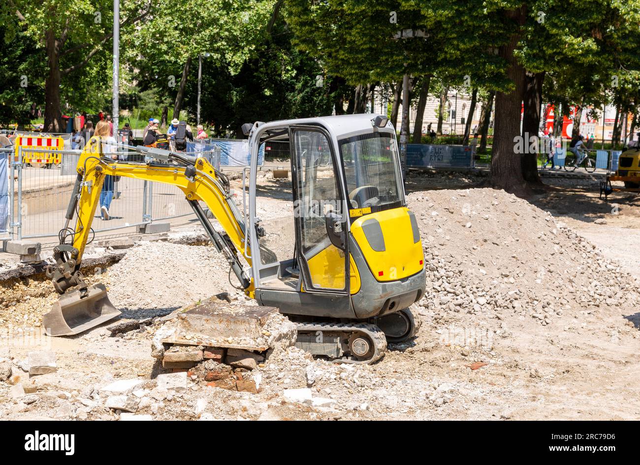 Construction Site Crawler Mini Hi res Stock Photography And Images Alamy Construction site crawler mini hi res stock photography and images alamy