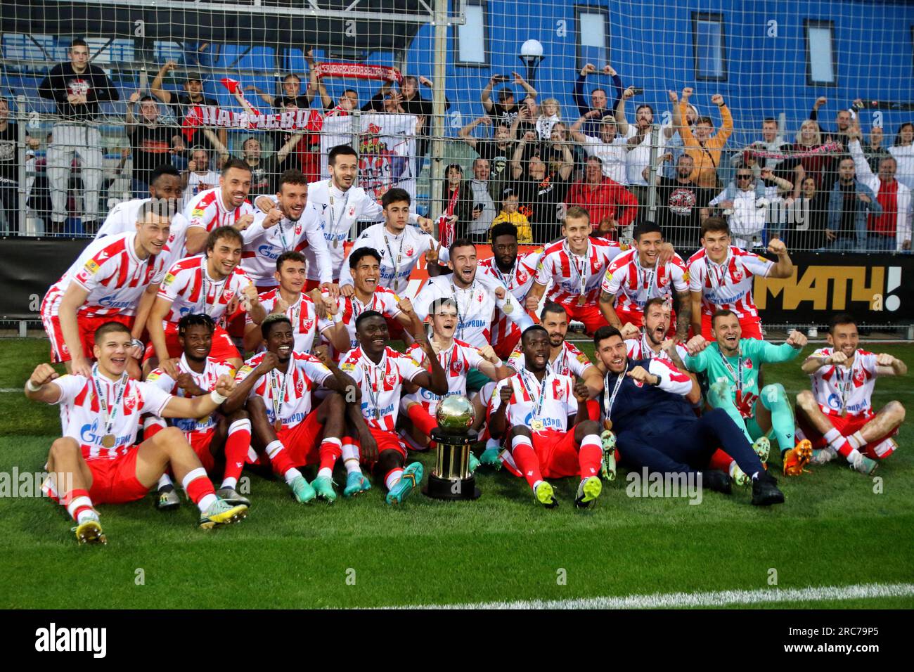 Vozdovac Stadium, Belgrade, Serbia. 6th Nov, 2019. UEFA Under 19 UEFA Youth  league football, FK Crvena Zvezda under 19s versus Tottenham Hotspur under  19s; The players of Tottenham Hotspur line-up Credit: Action