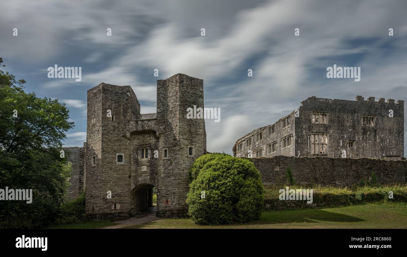 Berry Pomeroy Castle long exposures Stock Photo Alamy