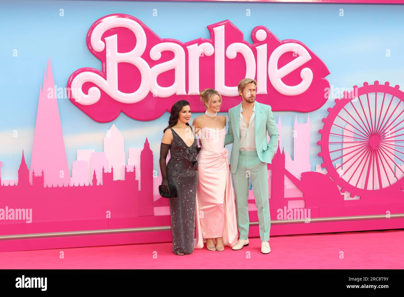 America Ferrera, Margot Robbie and Ryan Gosling, Barbie - European ...