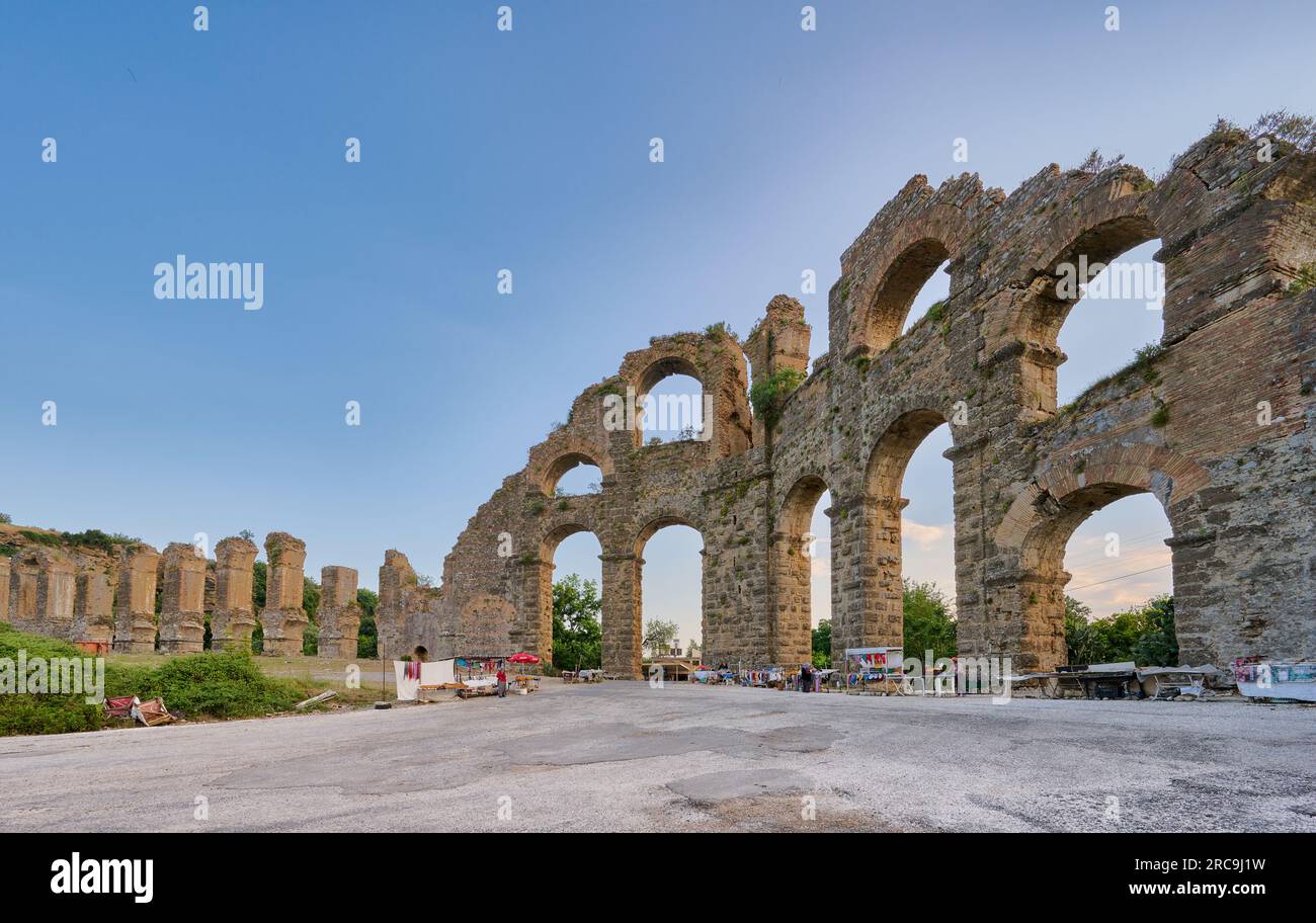 Roemisches Aquaedukt von Aspendos, Aspendos Ancient City, Antalya, Tuerkei    |Roman aqueduct of Aspendos, Aspendos Ancient City, Antalya, Turkey| Stock Photo