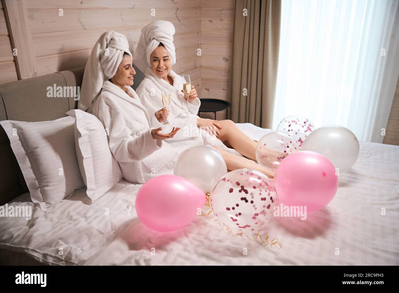 19 Unexpected Bachelorette Party Activities - Brides