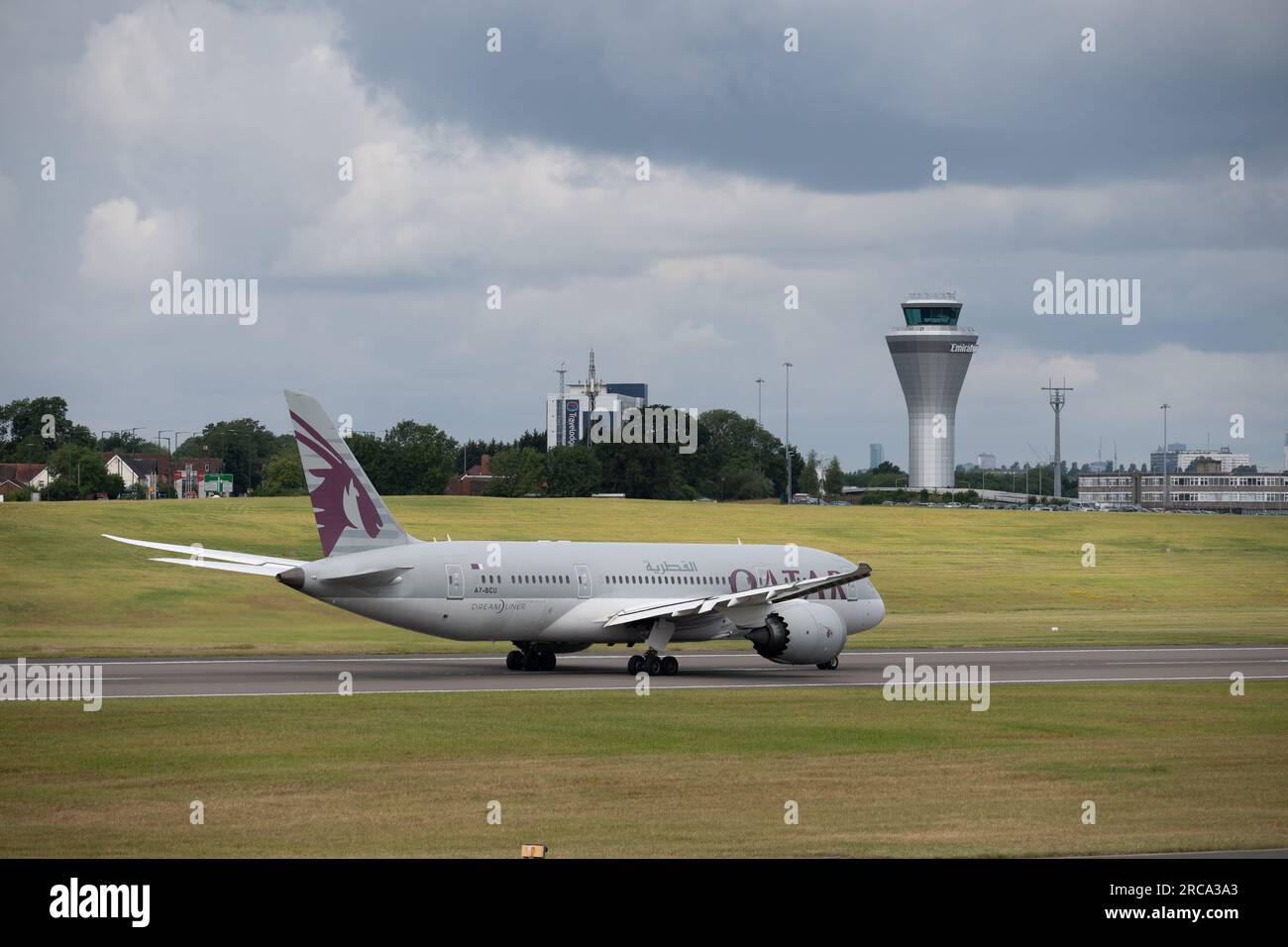Qatar Airways Boeing 787-8 Dreamliner taking off at Birmingham Airport, UK (A7-BCU) Stock Photo