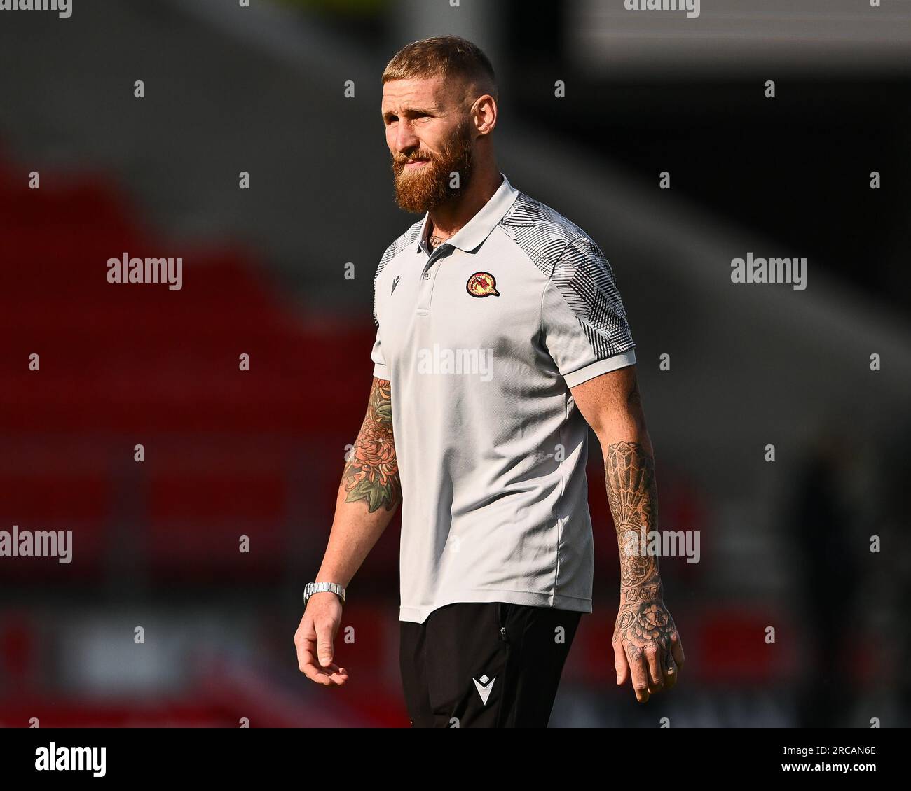 Sam Tomkins #29 of Catalans Dragons arrives ahead of the Betfred Super League Round 19 match St Helens vs Catalans Dragons at Totally Wicked Stadium, St Helens, United Kingdom, 13th July 2023 (Photo by Craig Thomas/News Images) in, on 7/13/2023. (Photo by Craig Thomas/News Images/Sipa USA) Credit: Sipa USA/Alamy Live News Stock Photo