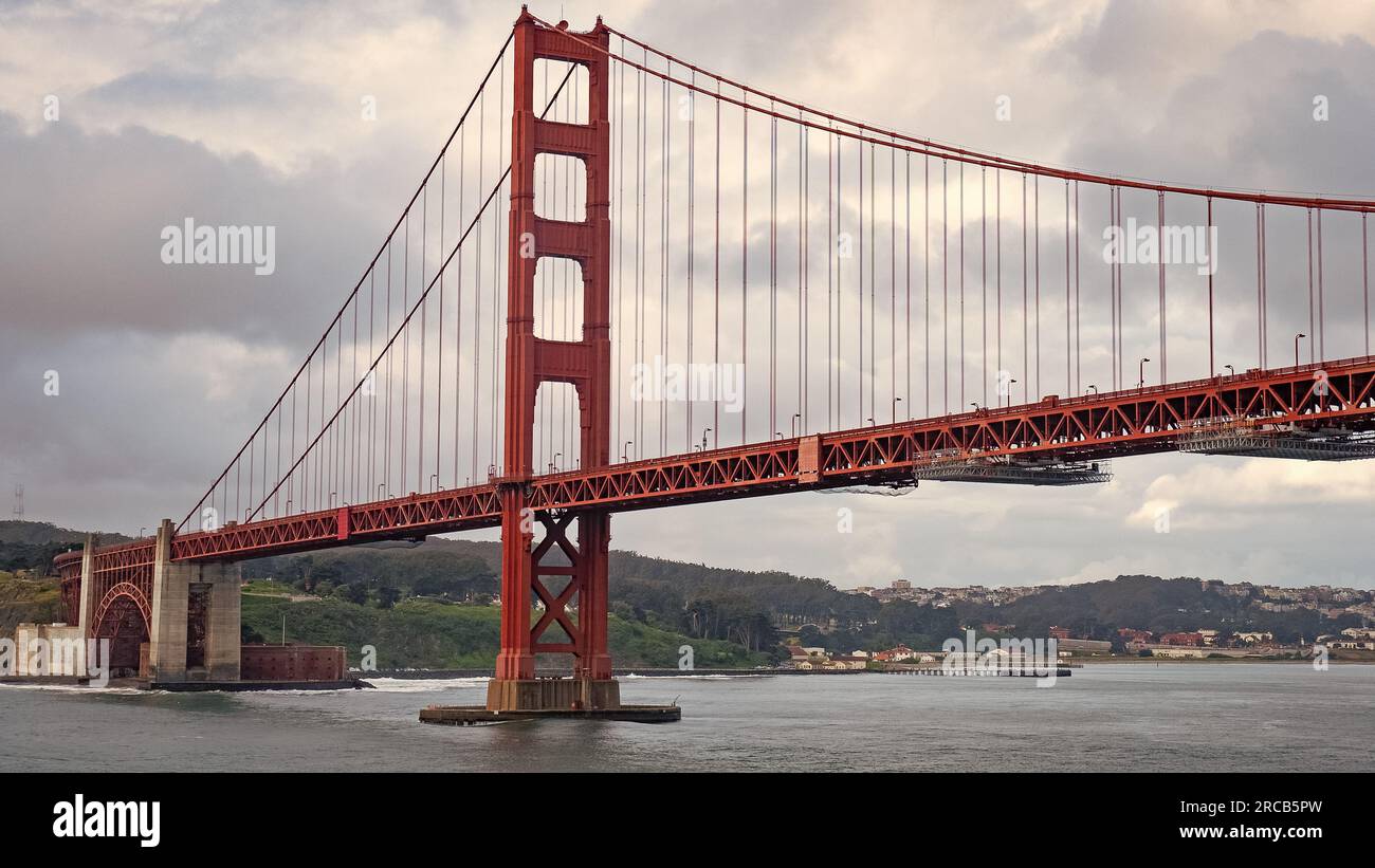 beautiful san francisco golden gate red bridge in america, california Stock  Photo - Alamy