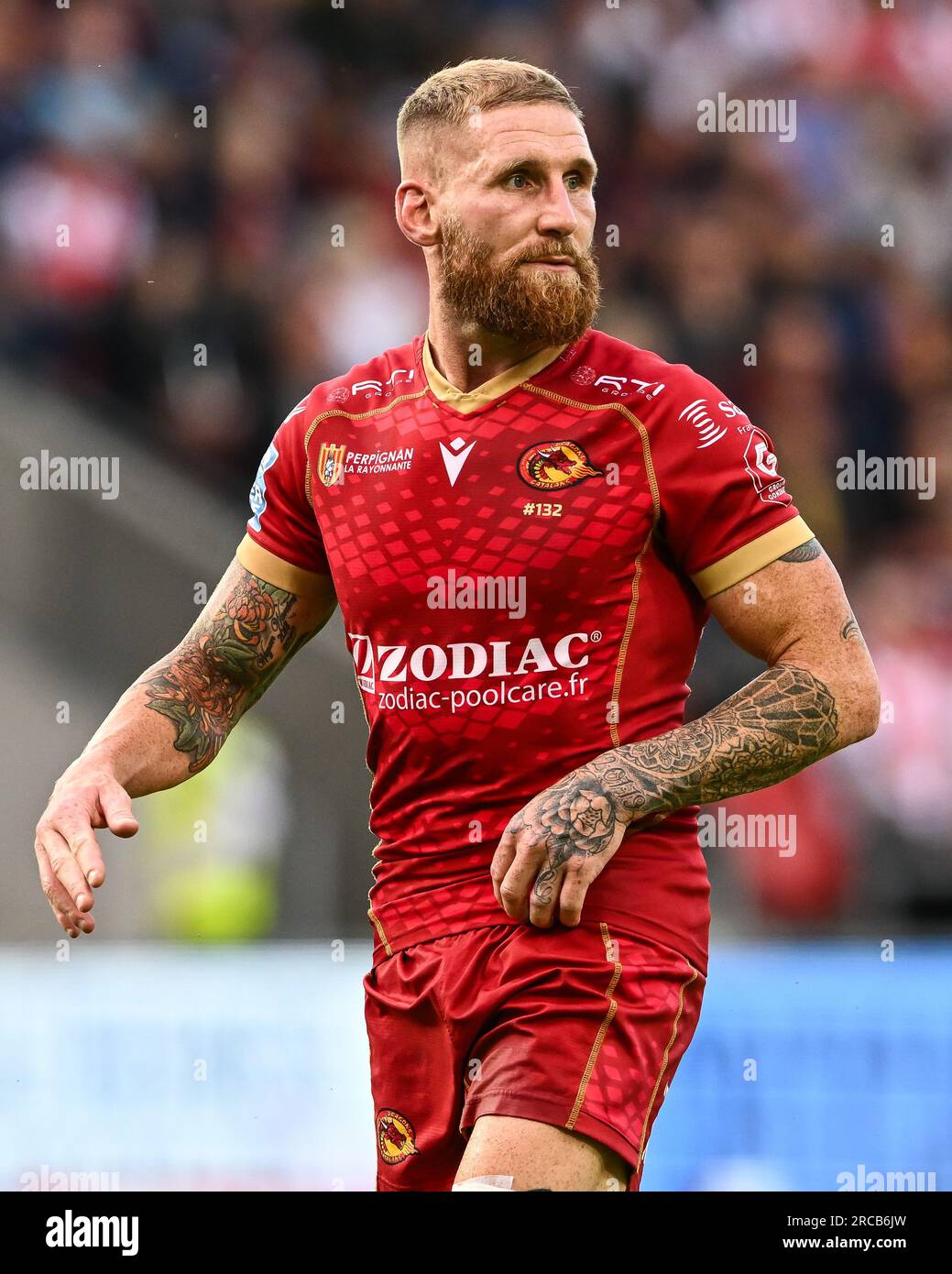 Sam Tomkins #29 of Catalans Dragons during the Betfred Super League Round 19 match St Helens vs Catalans Dragons at Totally Wicked Stadium, St Helens, United Kingdom, 13th July 2023  (Photo by Craig Thomas/News Images) Stock Photo