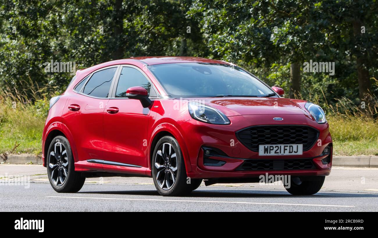 Ford puma st line x hi-res stock photography and images - Alamy